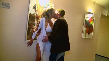 Steamy Threesome in Motion on the Go