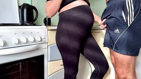Stepmom 9 Months Pregnant with Big Tits Gets a Double Portion of Cum Right in the Kitchen!