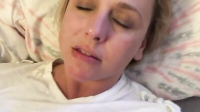 I want to have sex with my stepmother (Brianna Beach)