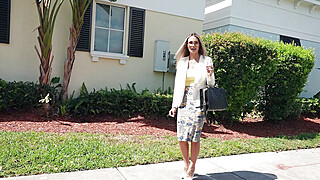 Bang Bus of Mandy Rhea